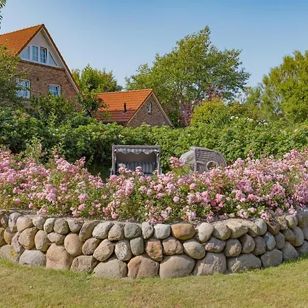 Itueues Koenigshafen Apartament